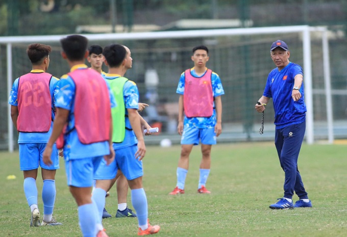 U19 Việt Nam nằm cùng bảng với chủ nhà Indonesia 