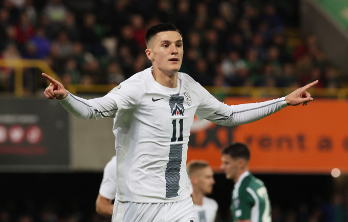 Sesko lâu rồi đã không ra sân cho tuyển Slovenia