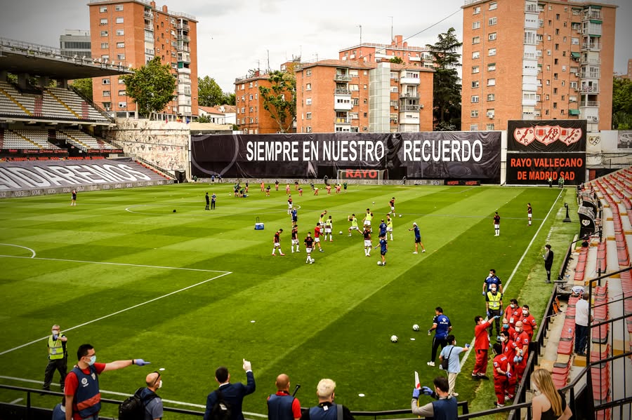 Vallecano là một CLB khu phố đã xây dựng bản sắc của mình trên tinh thần đoàn kết và lòng trung thành mãnh liệt 