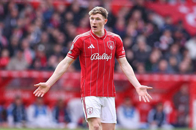 Anderson đang là ngôi sao số 1 của Nottingham - Ảnh: The Sun