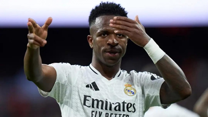 Real Madrid có thể bán Vinicius hè này
