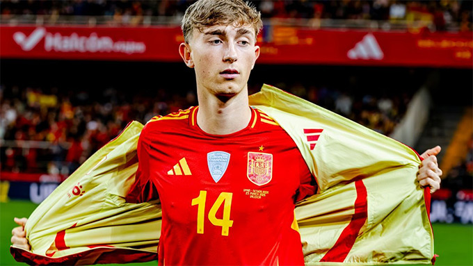 Huijsen là sự vắng mặt đáng tiếc của La Roja
