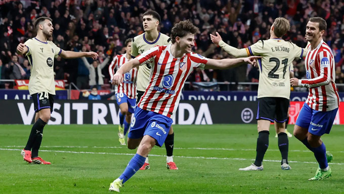 Alvarez rất muốn gia nhập Barca