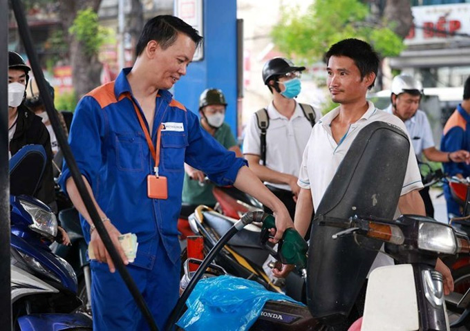 Giá xăng dầu hôm nay 28/5: Có thể giảm mạnh trong chiều nay
