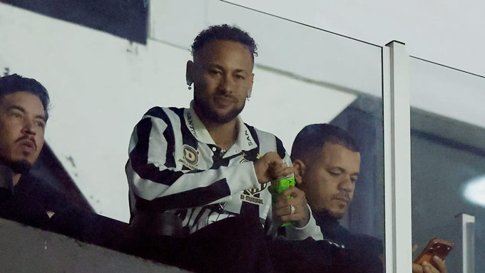 Neymar đang gặp rắc rối lớn về thể trạng
