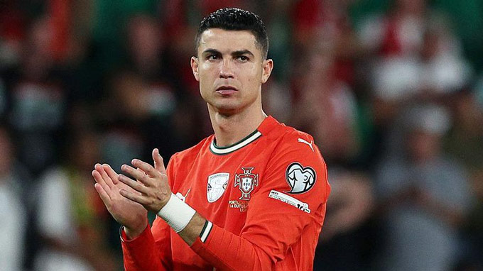 Ronaldo cần phải thay đổi lối chơi nếu muốn Bồ Đào Nha tiến sâu ở World Cup 2026