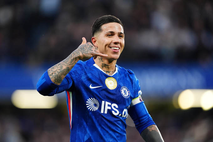 Enzo đang rất đắt hàng - Ảnh: @ActuFoot_