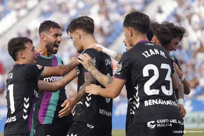 Segunda Division xác định bốn đội đá play-off thăng hạng