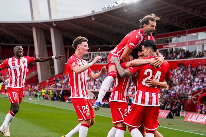 Almeria có cơ hội trở lại La Liga