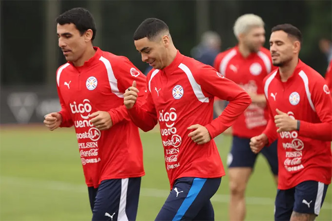 Almiron sẽ là niềm hy vọng của Paraguay