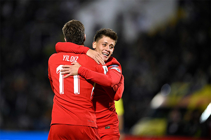 Arda Guler và Kenan Yildiz là hai niềm hy vọng của Thổ Nhĩ Kỳ