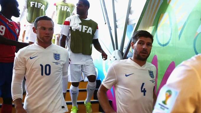 Cặp đôi Wayne Rooney và Steven Gerrard không gánh nổi ĐT Anh ở World Cup 2014