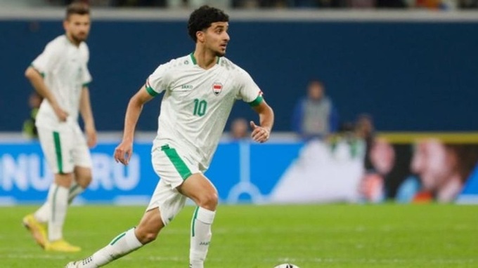 Iqbal được triệu tập dù rất ít được đá chính trong màu áo CLB Utrecht