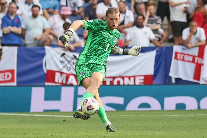 Pickford muốn nhận trách nhiệm đá phạt 11m tại World Cup