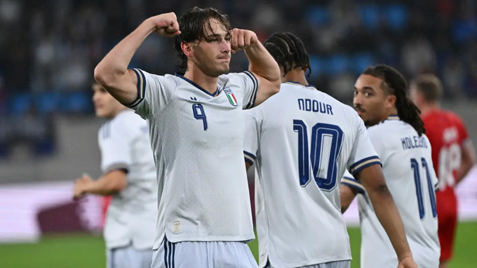Pio Esposito ghi dấu ấn trong chiến thắng thử nghiệm của tuyển Italia