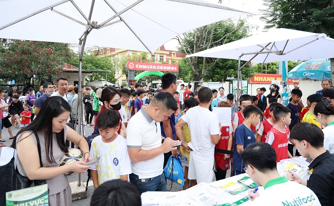 4.000 cầu thủ nhí đã đăng ký tham dự thi tuyển 
