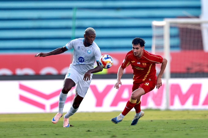 Nam Định đã dừng bước ở bán kết trước CLB Selangor. Ảnh: Quang Đương 