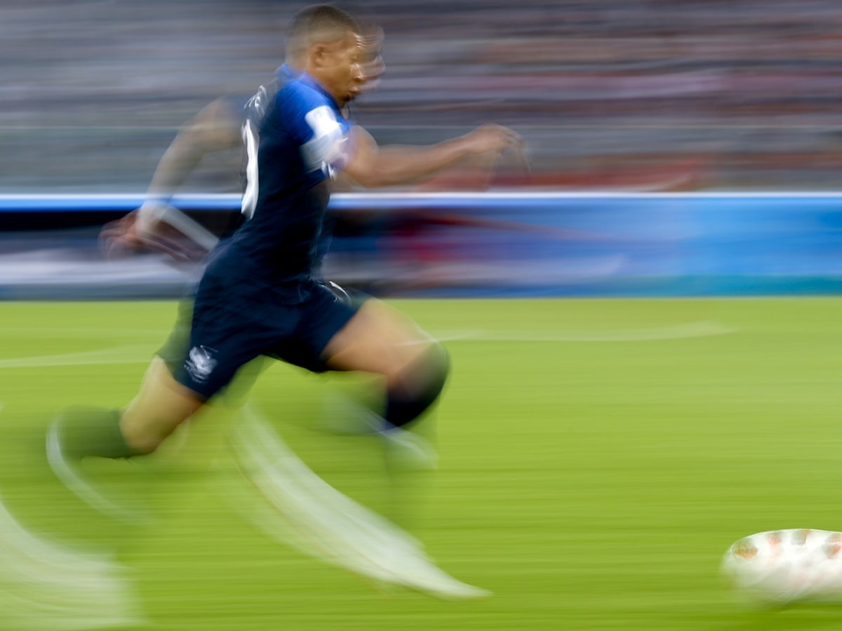 Tốc độ thăng tiến của Mbappe đã nhanh nhưng vẫn thua tốc độ chạy của anh