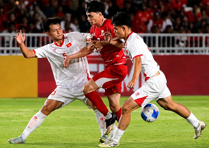 U19 Indonesia giành chiến thắng 2-1 trước U19 Việt Nam ở lượt trận cuối bảng A