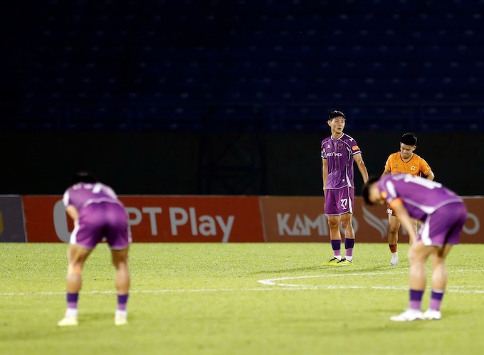 Đội bóng đất Thủ xuống hạng sau 22 năm chơi tại V.League