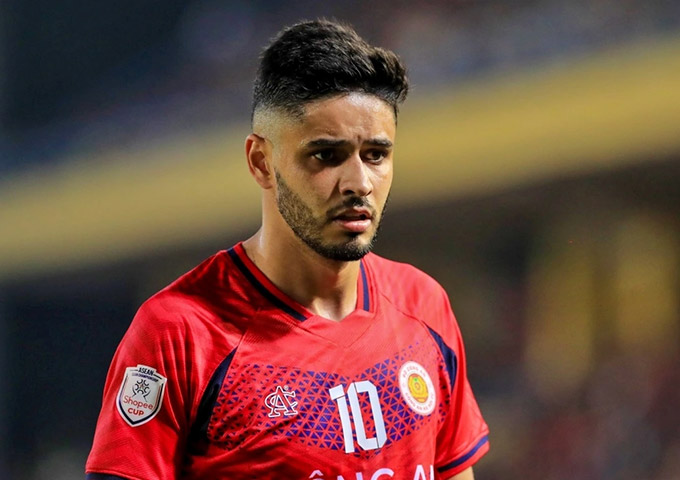 Leo Artur không được dự trận play-off AFC Champions League Elite