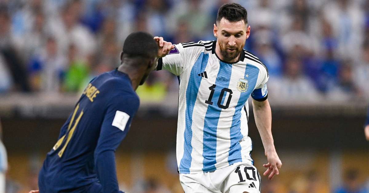 Dembele đánh giá rất cao Messi dù đã 38 tuổi
