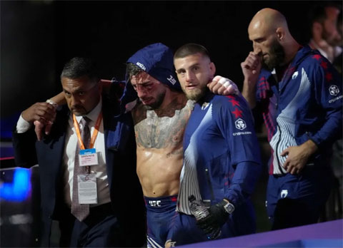Ilia Topuria nhập viện sau thất bại sốc tại UFC Freedom 250