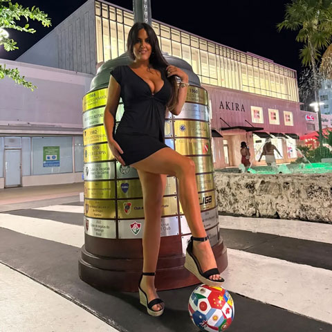   Romani đang tận hưởng không khí tại World Cup