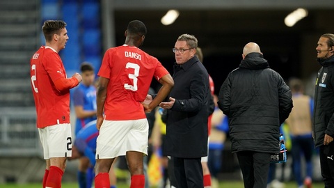 HLV Ralf Rangnick vừa gia hạn hợp đồng dẫn dắt ĐT Áo