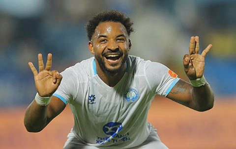 Tiền đạo Nguyễn Xuân Son lọt vào tầm ngắm của Kanchanaburi FC. Ảnh: Đức Cường