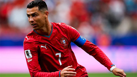 Ronaldo mất gút trong trận hòa của Bồ Đào Nha