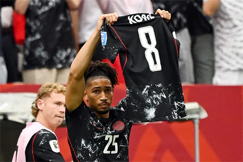 Kone dính chấn thương sau pha va chạm với Madibo bên phía Qatar