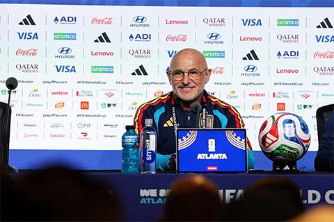 De la Fuente: Hòa Cape Verde thôi sao mà đã cuống cả lên?