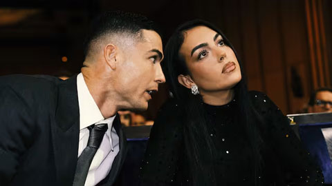 Ronaldo và Georgina luôn thu hút sự chú ý