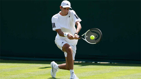 Jodar trên sân tập ở All England Club. Ảnh: ATP
