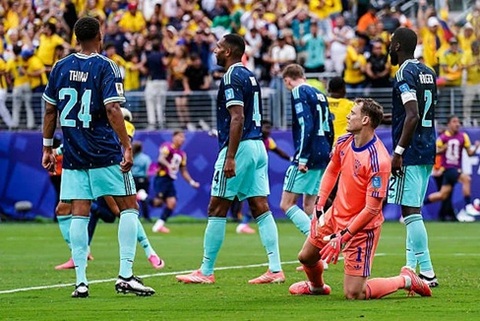 Thủ môn Manuel Neuer không còn là chốt chặn đáng tin cậy