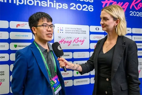 Lê Quang Liêm lần đầu làm HLV trưởng đội tuyển nữ cờ vua Mỹ