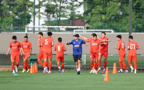 ĐT Việt Nam trong buổi tập chuẩn bị cho AFF Cup 2026. Ảnh: Đức Cường 