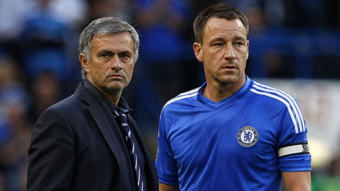 Với Mourinho, Terry là học trò đáng quý nhất - Ảnh: AI