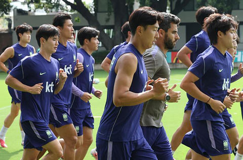 ĐT Hàn Quốc bị loại từ vòng bảng World Cup 2026 khiến CĐV nước này phẫn nộ. Ảnh: Korea Times