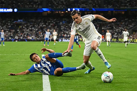 Carreras không còn chỗ đứng tại Real Madrid