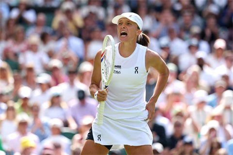 Swiatek khởi đầu Wimbledon bằng chiến thắng nhọc nhằn. Ảnh: WTA