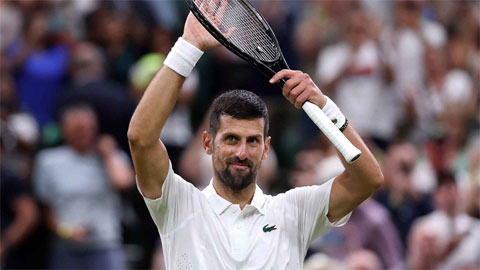 Djokovic kết thúc trận đấu với 33 cú winner và không mất game giao bóng nào. Ảnh: ATP