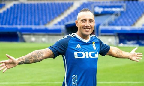 Cazorla từ giã sự nghiệp sau khi giúp Oviedo thăng hạng La Liga