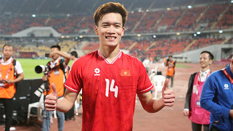Hoàng Đức là cầu thủ không thể thiếu của ĐT Việt Nam. Ảnh - Minh Tuấn