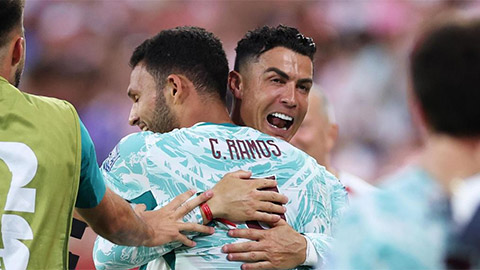 Bồ Đào Nha đã nhọc nhằn vượt qua Croatia theo kịch bản thót tim