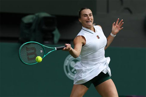 Sabalenka thắng 71% điểm giao bóng một cả trận. Ảnh: WTA