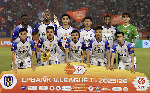 SLNA yên tâm để hướng tới mùa giải 2026/27 - Ảnh: Minh Tuấn 
