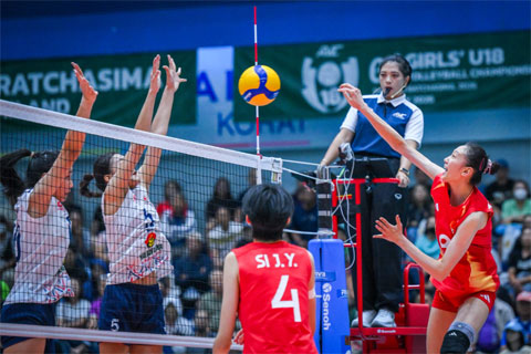  U18 nữ Việt Nam không thể tạo nên bất ngờ trước đương kim vô địch U18 Trung Quốc tại tứ kết