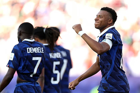 Mbappe ghi bàn duy nhất giúp Pháp vào tứ kết